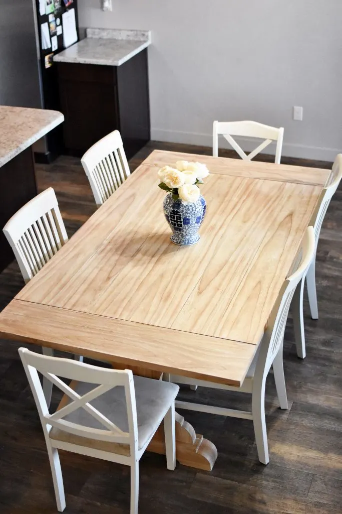 The refinished dining table! Check out my beginner's guide to refinishing a table for more tips!