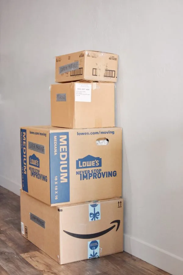Putting fragile items in last is an idea of how to pack moving boxes.