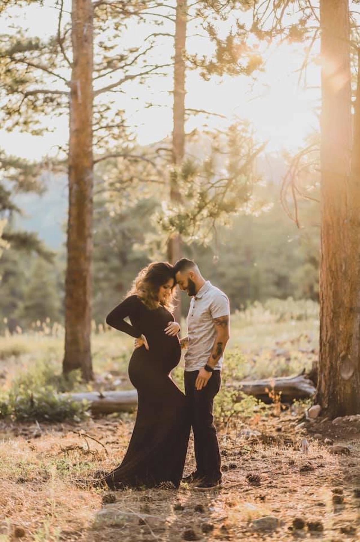 For photoshoot couples ideas pregnant